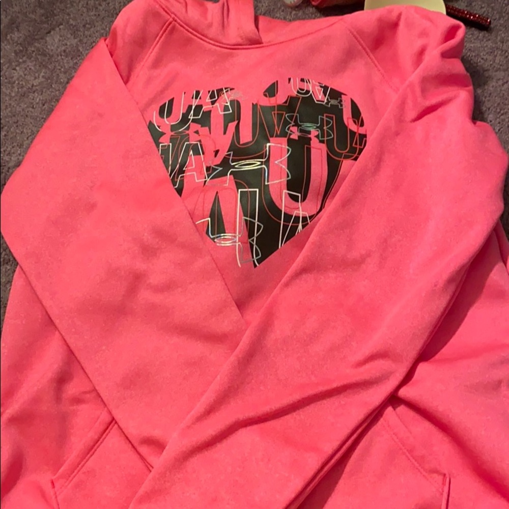 Under armor pink sweatshirt